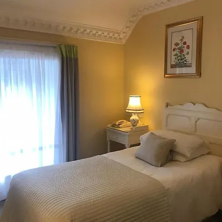 基拉尼弗雷联排别墅旅馆 基拉尼