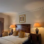 Foley's Townhouse Гостьовий будинок Кілларні
