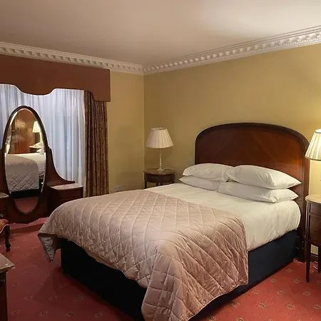 Konukevi Foley's Townhouse Killarney