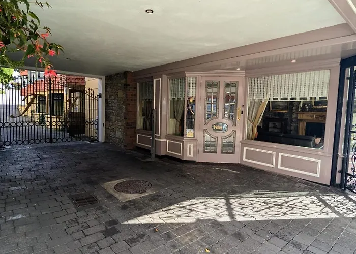 Konukevi Foley's Townhouse Killarney