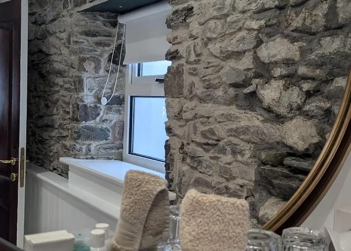 Foley's Townhouse 4*