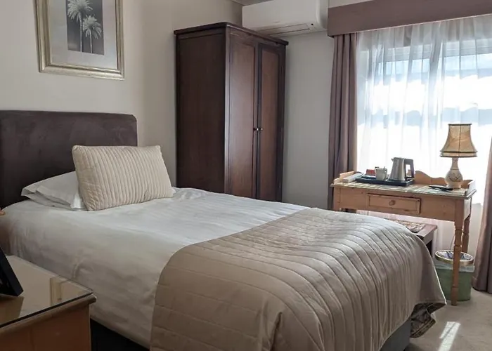 基拉尼弗雷联排别墅旅馆 招待所 基拉尼