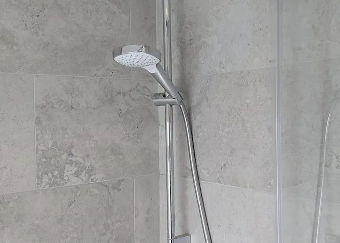 基拉尼弗雷联排别墅旅馆